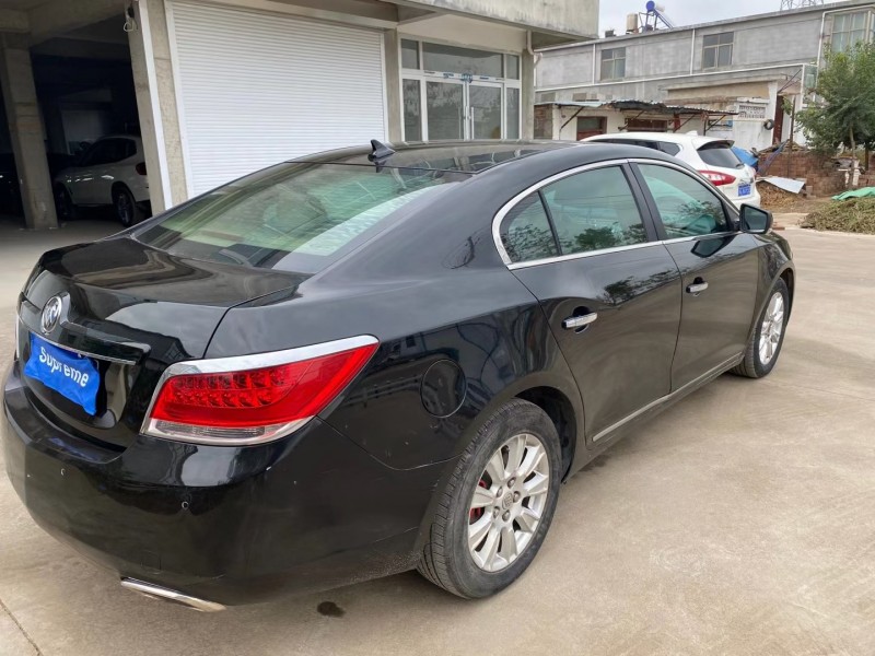 徐州13年别克君越6