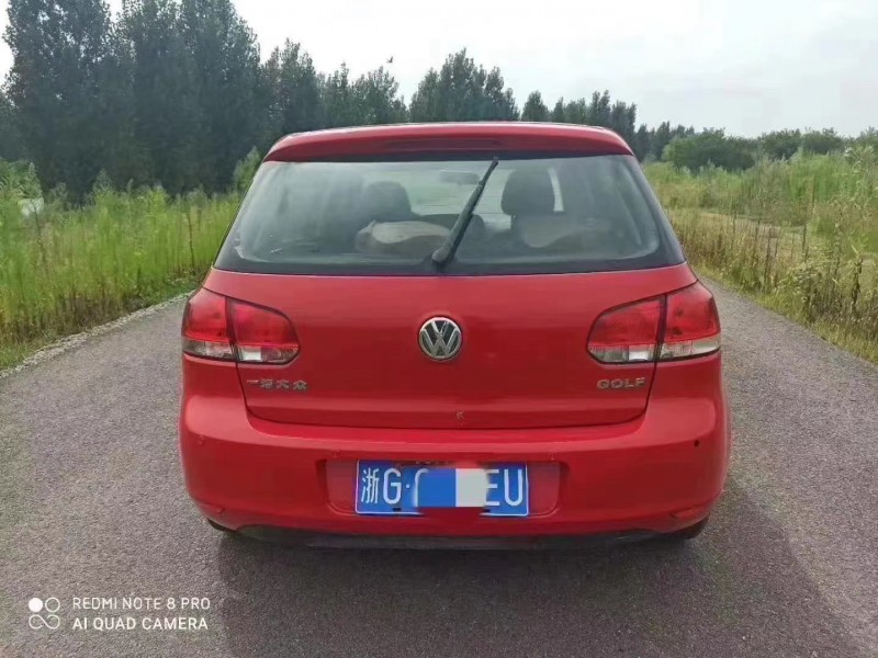 济南12年大众高尔夫8
