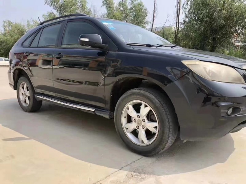 济南12年比亚迪比亚迪S62