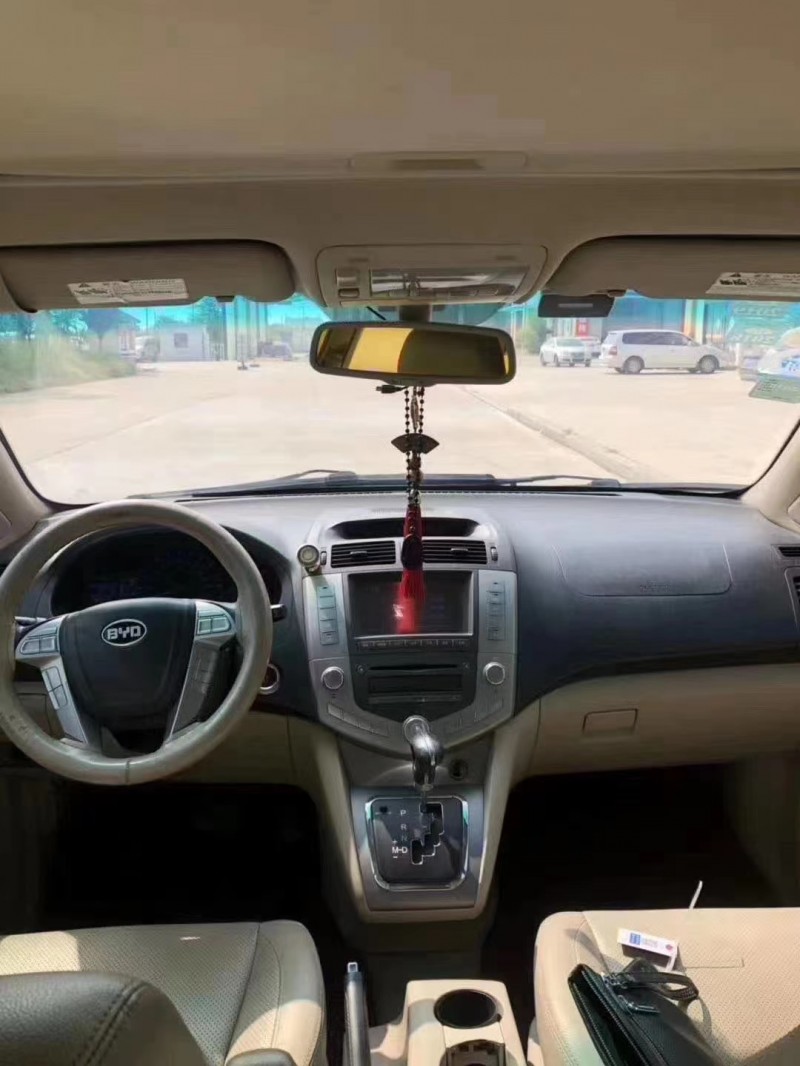 济南12年比亚迪比亚迪S66