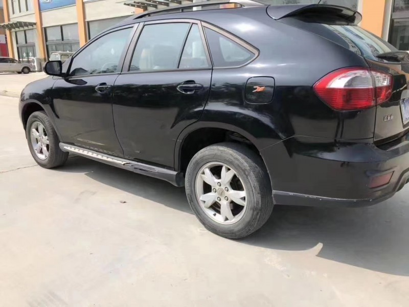 济南12年比亚迪比亚迪S67