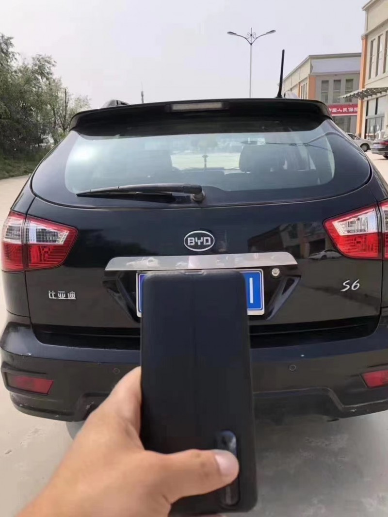 济南12年比亚迪比亚迪S68