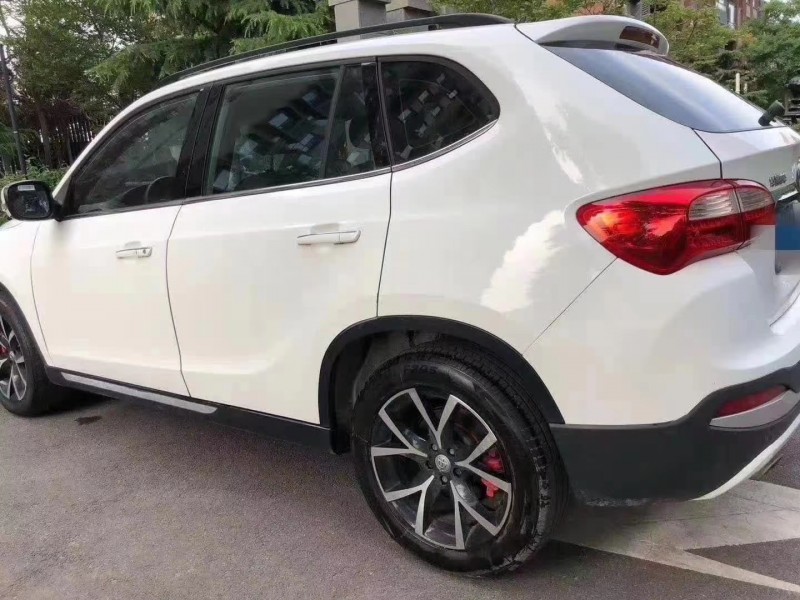 济南17年中华V56