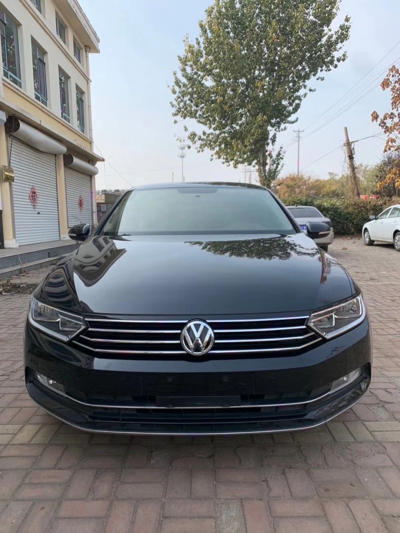 济南17年大众迈腾1