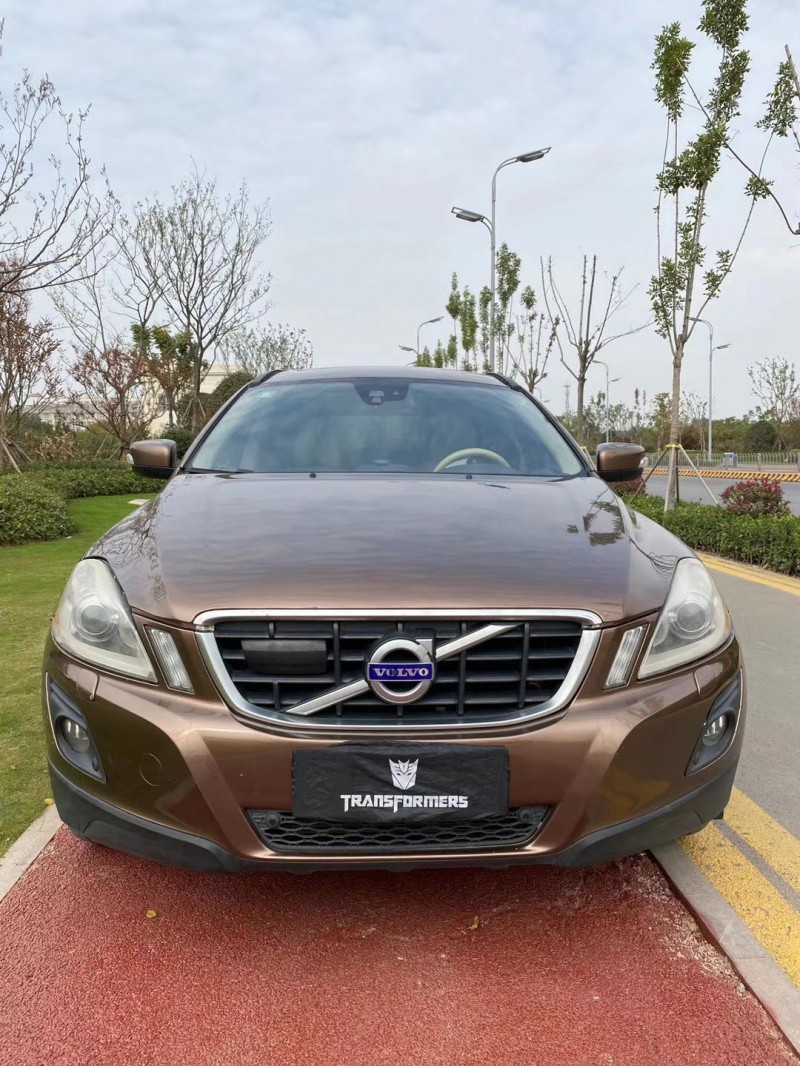 枣庄10年沃尔沃XC609