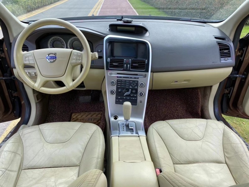 枣庄10年沃尔沃XC601