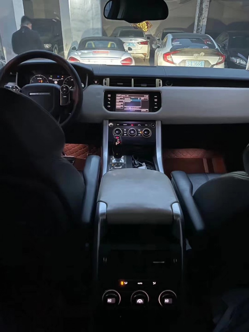 北京15年路虎揽胜运动7