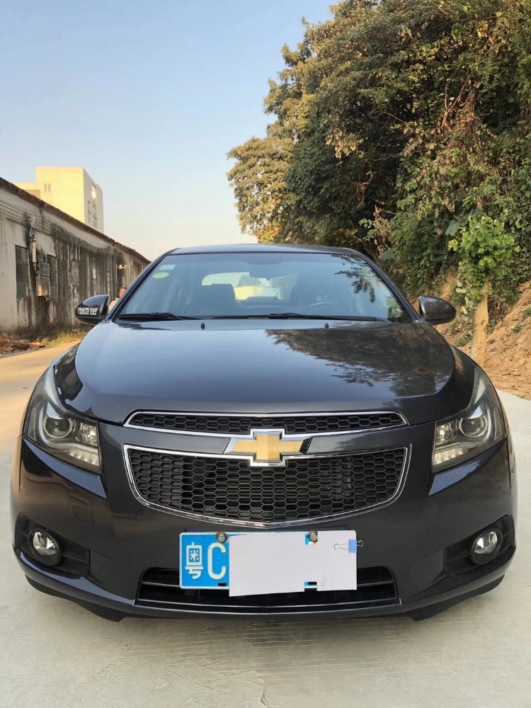 江门13年雪佛兰科鲁兹1
