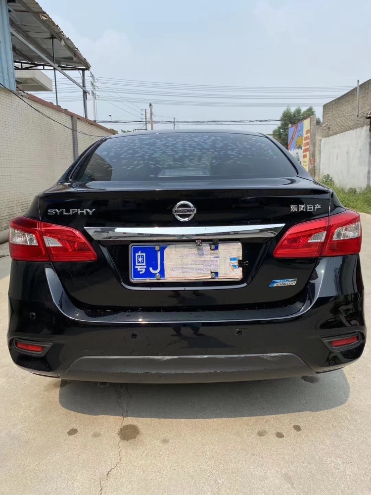 江门18年日产轩逸8