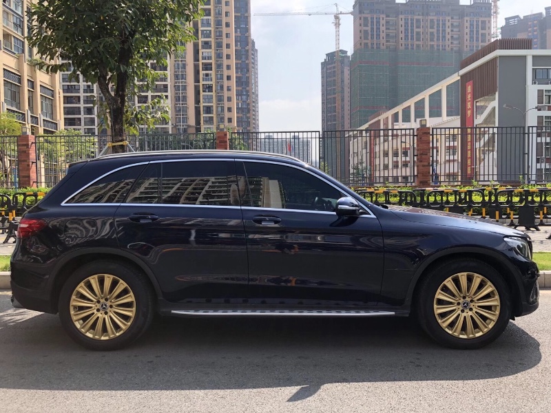 广州18年奔驰GLC2