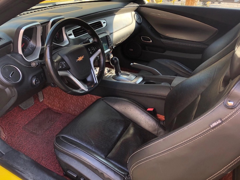 广州16年雪佛兰科迈罗4