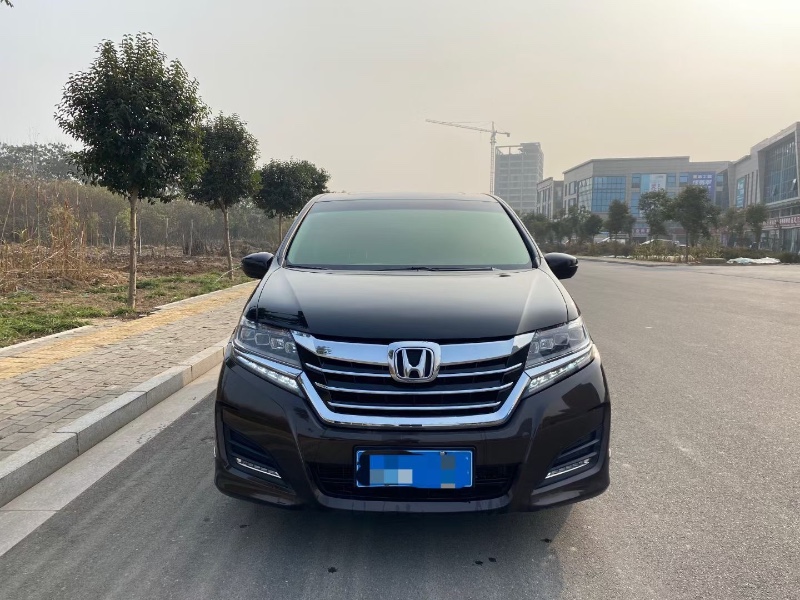 北京17年本田艾力绅1