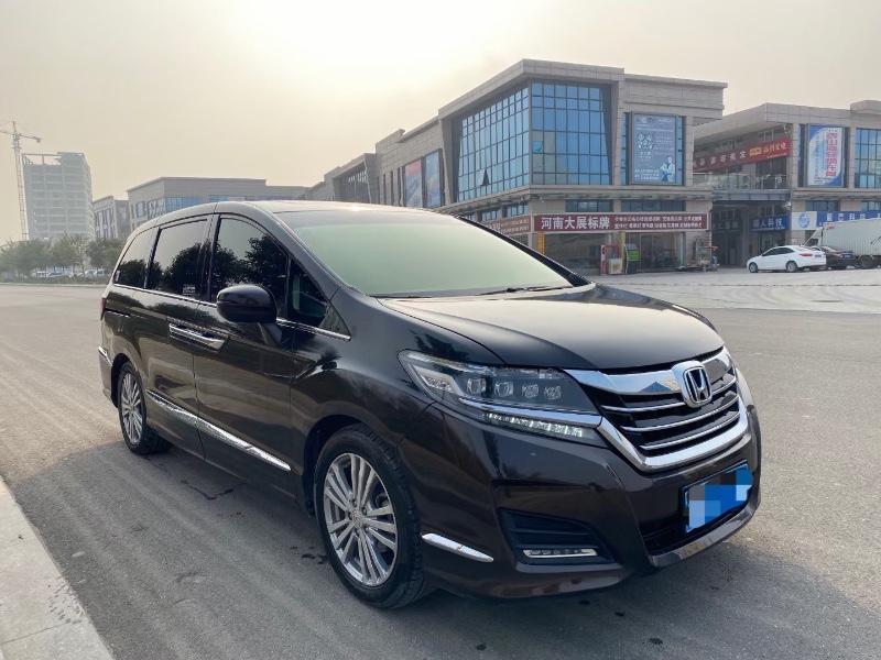 北京17年本田艾力绅3
