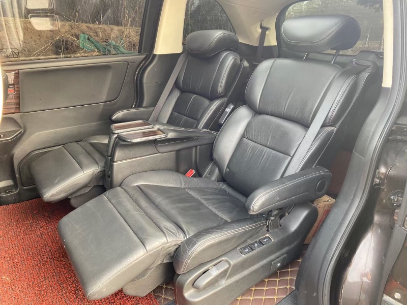 北京17年本田艾力绅8