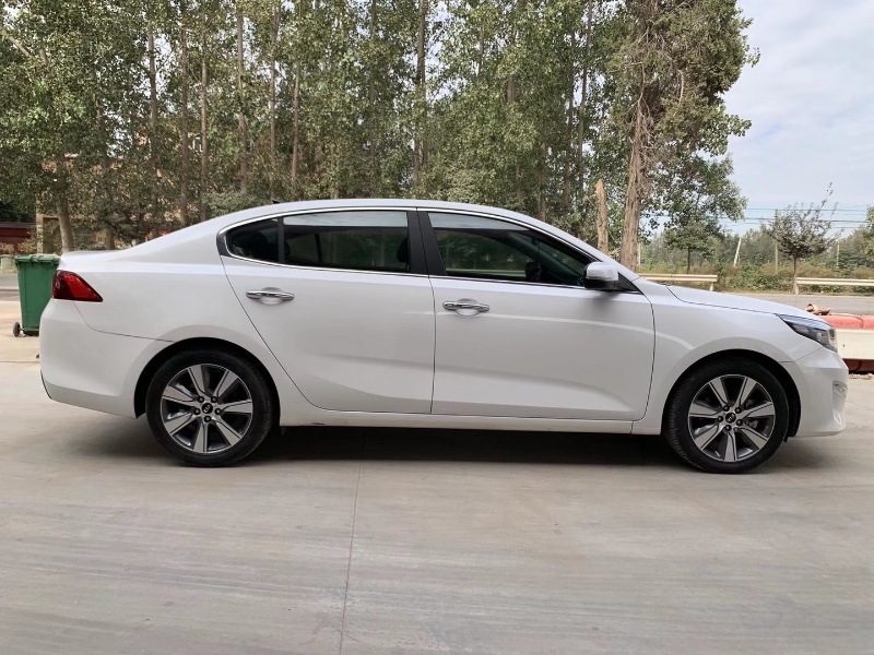 北京18年起亚K44