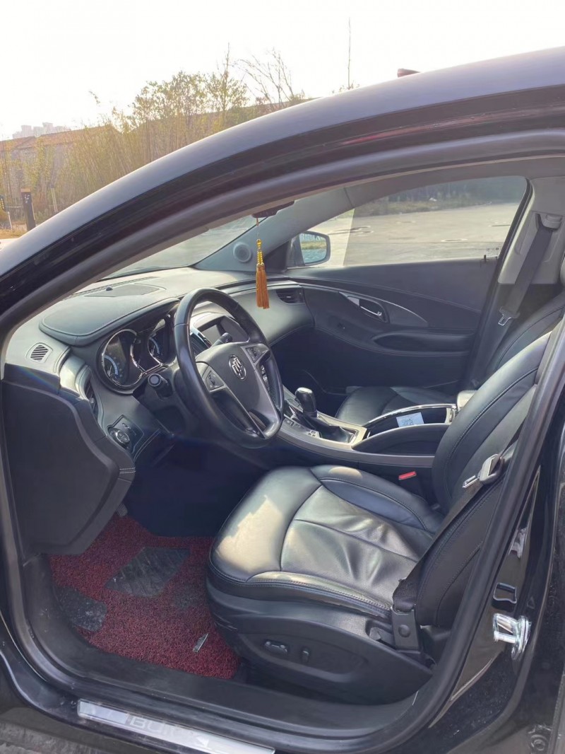 徐州13年别克君越6