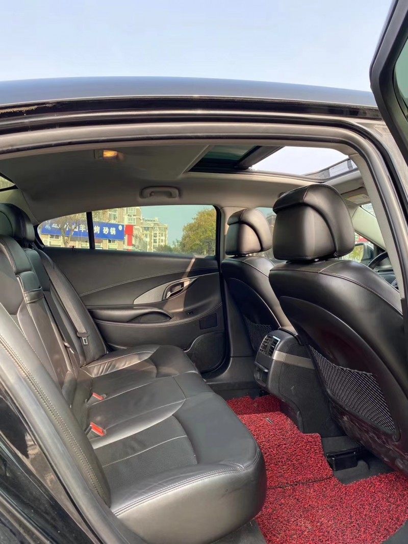 徐州13年别克君越3