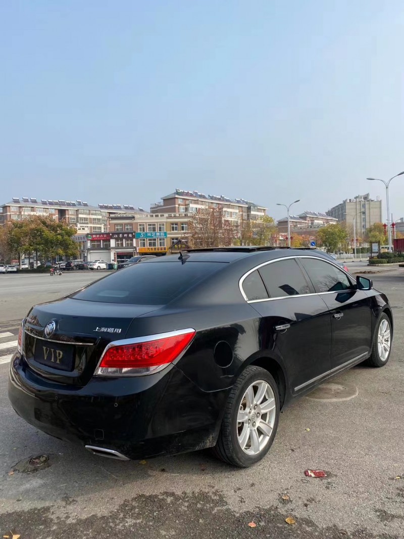 徐州13年别克君越4