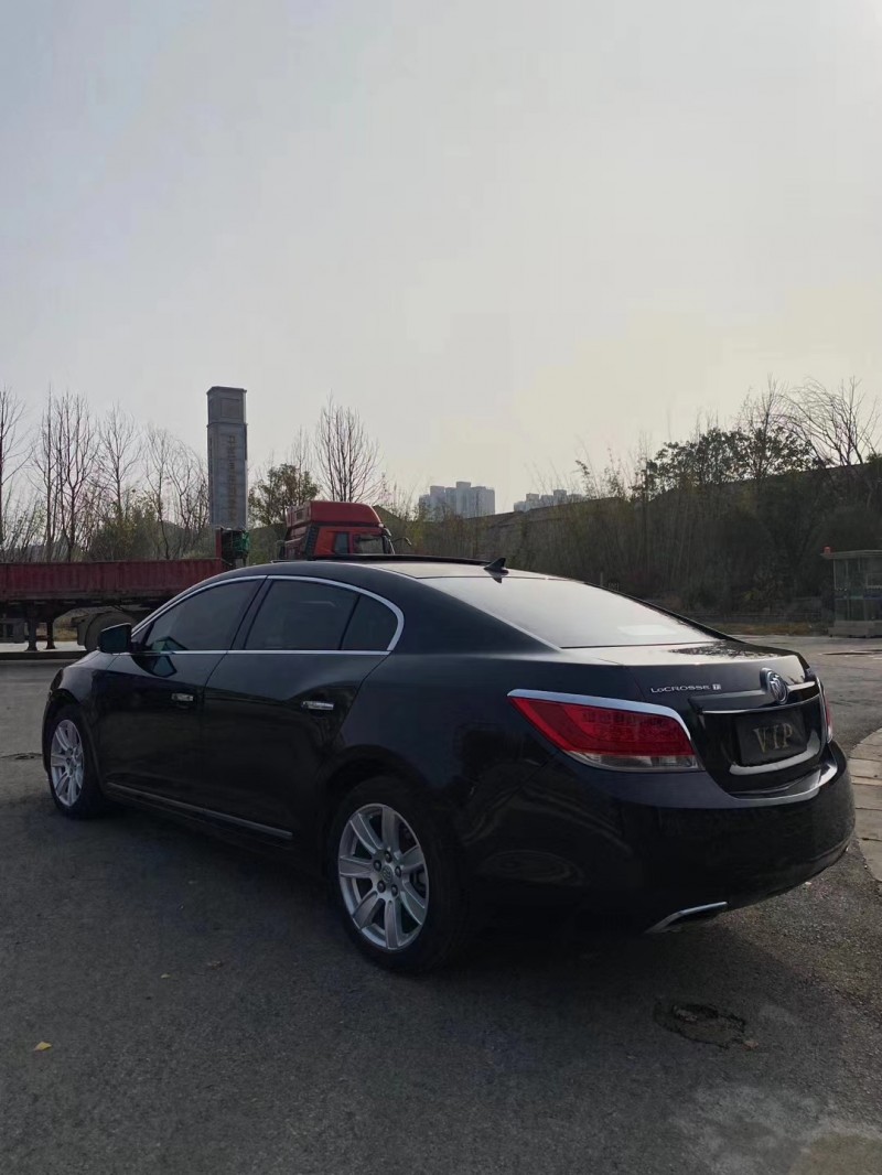 徐州13年别克君越1