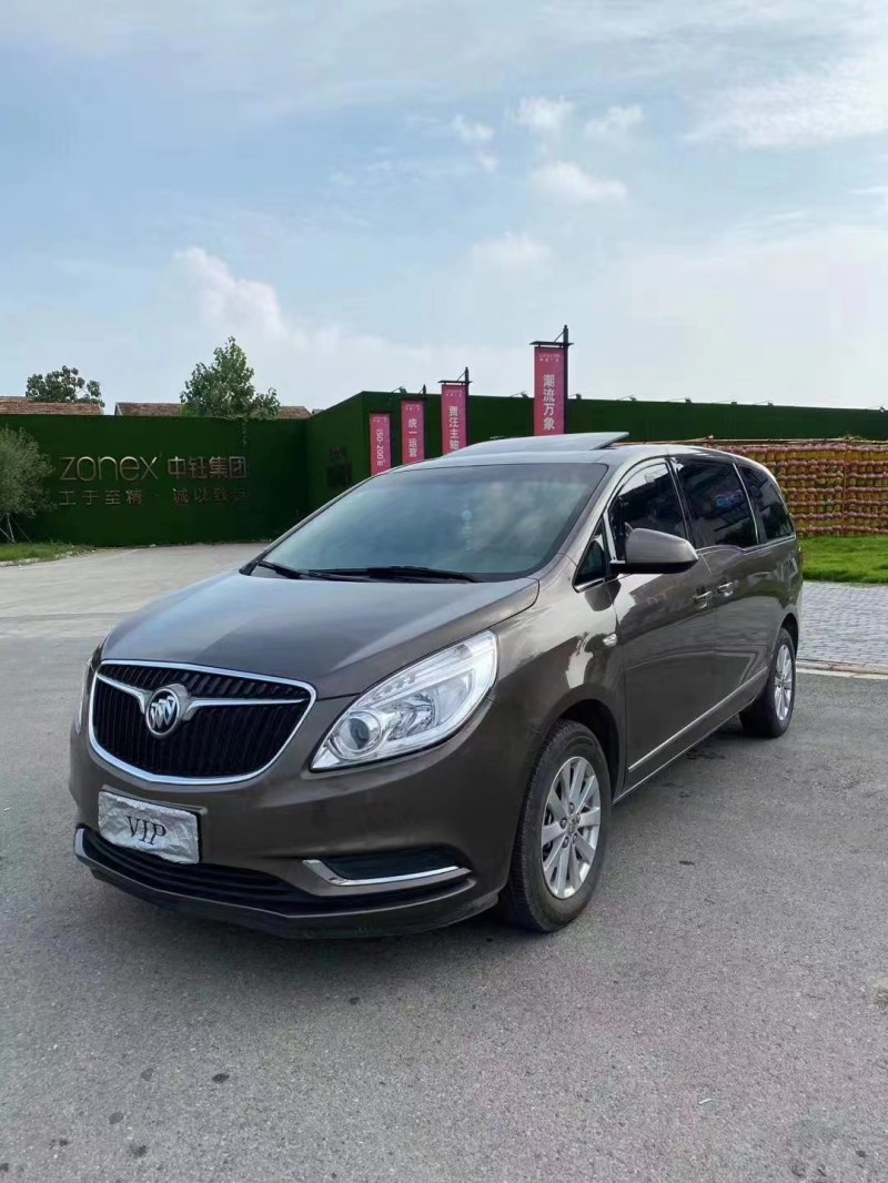 徐州18年别克别克GL82