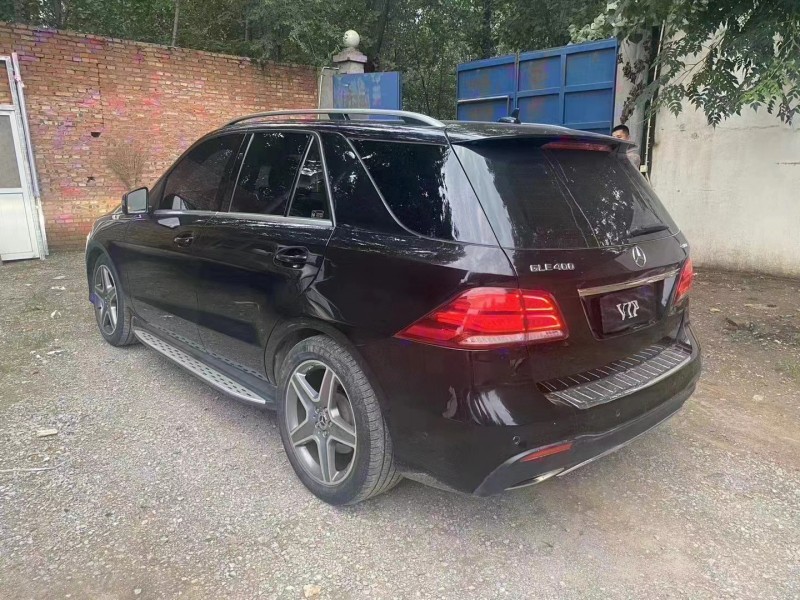 武汉17年奔驰GLE9