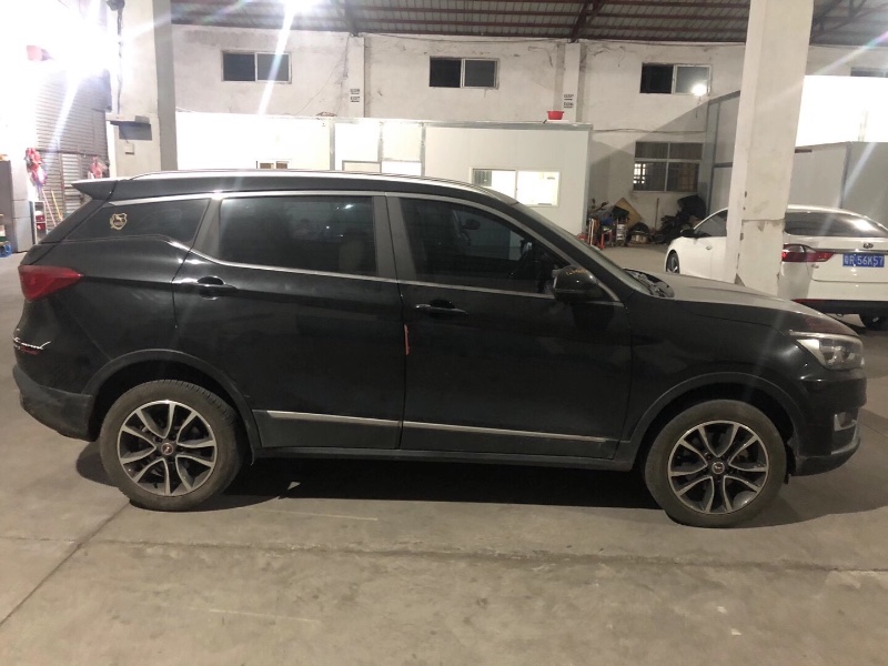 中山17年汉腾汽车X54