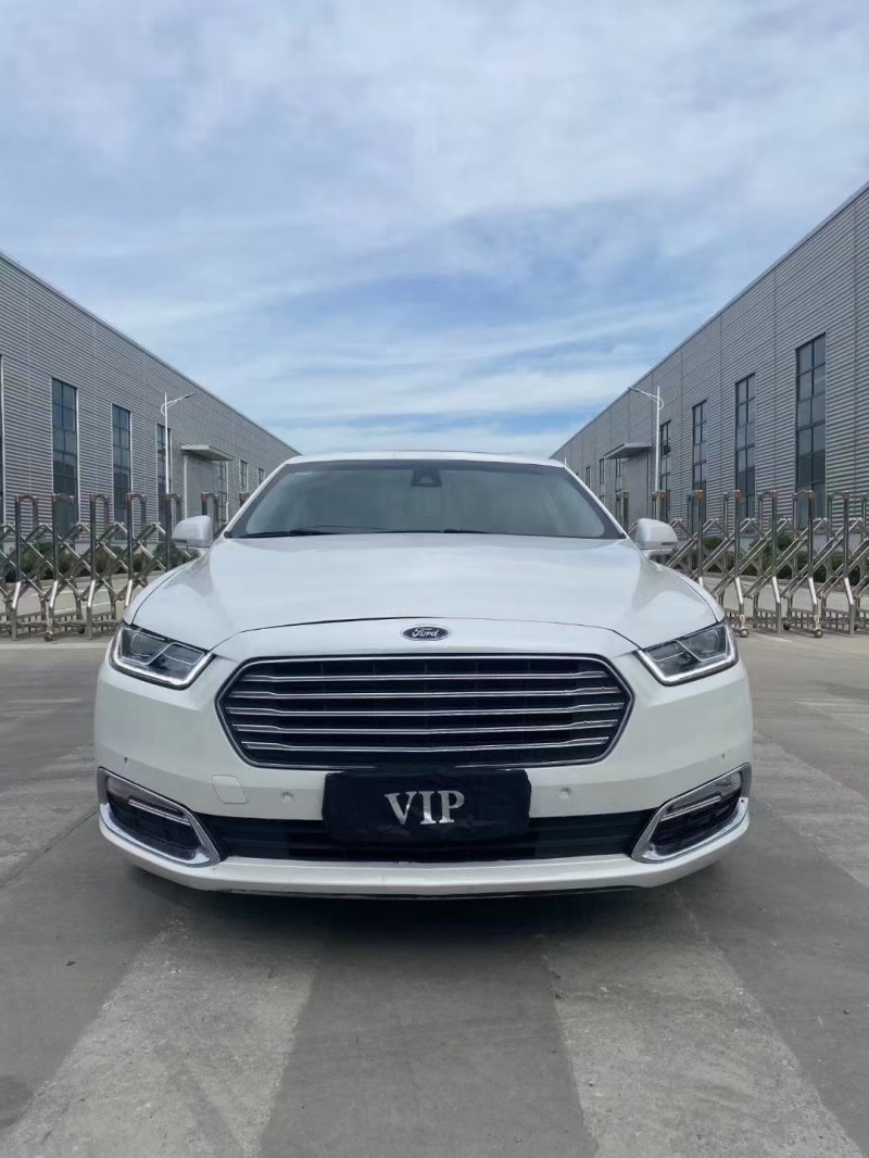 宿迁16年福特金牛座9