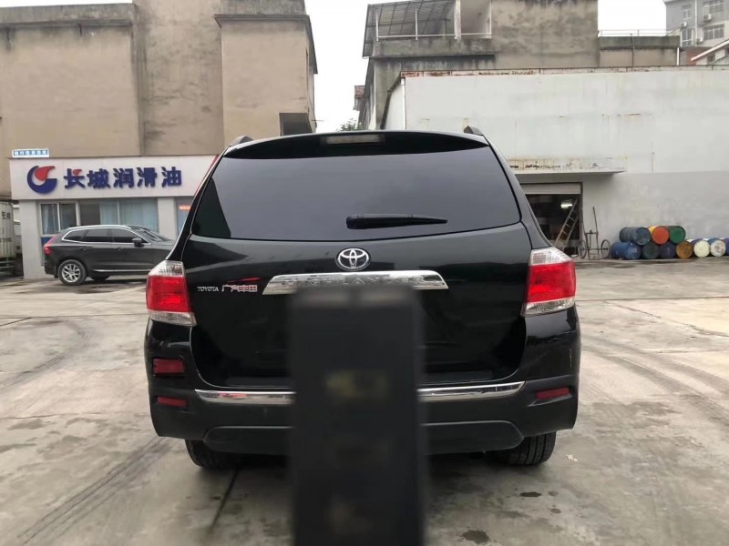 北京14年丰田汉兰达5