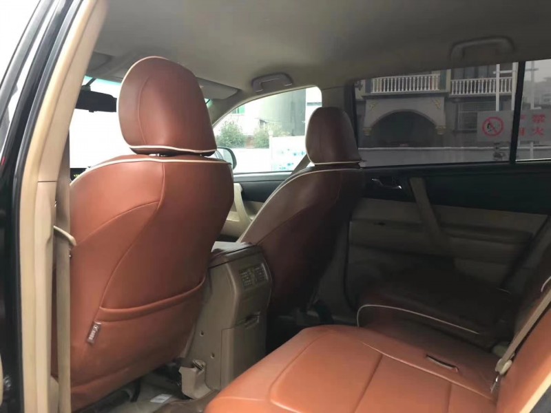 北京14年丰田汉兰达7
