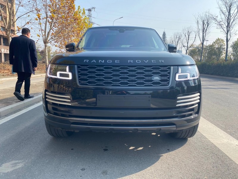 济宁19年路虎揽胜运动1