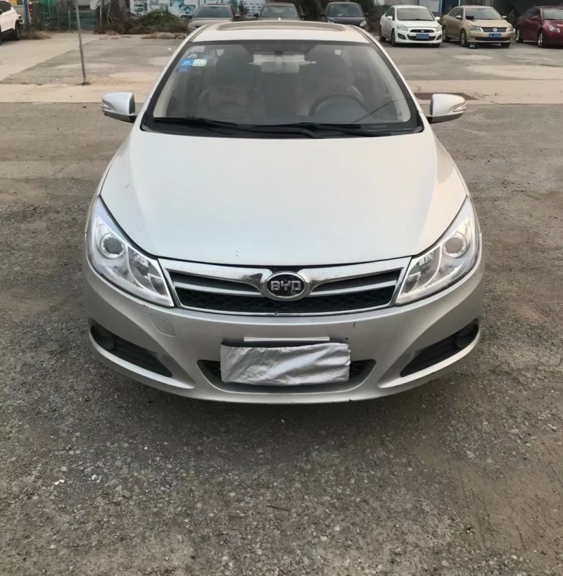 郑州13年比亚迪速锐1