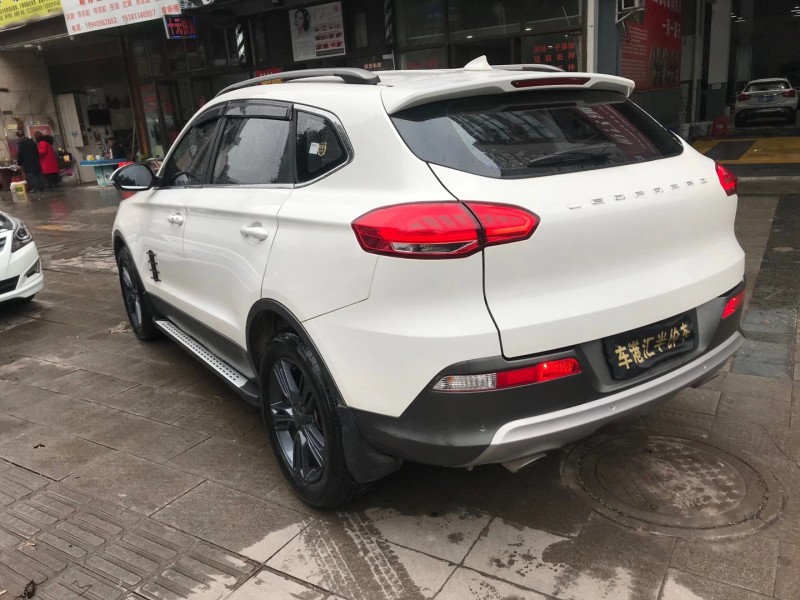 宜賓17年獵豹汽車CS107