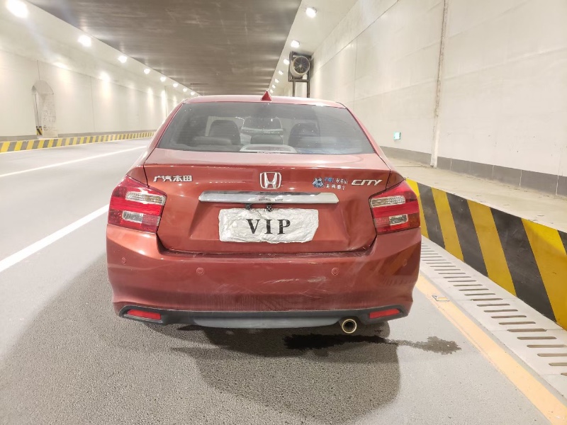 广州15年本田锋范1