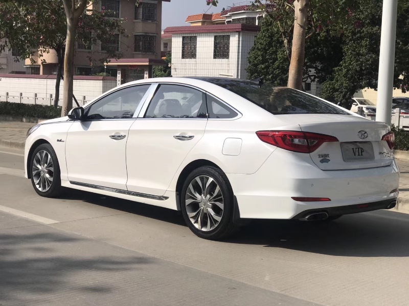 中山15年现代索纳塔九4