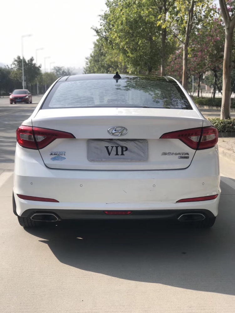 中山15年现代索纳塔九5