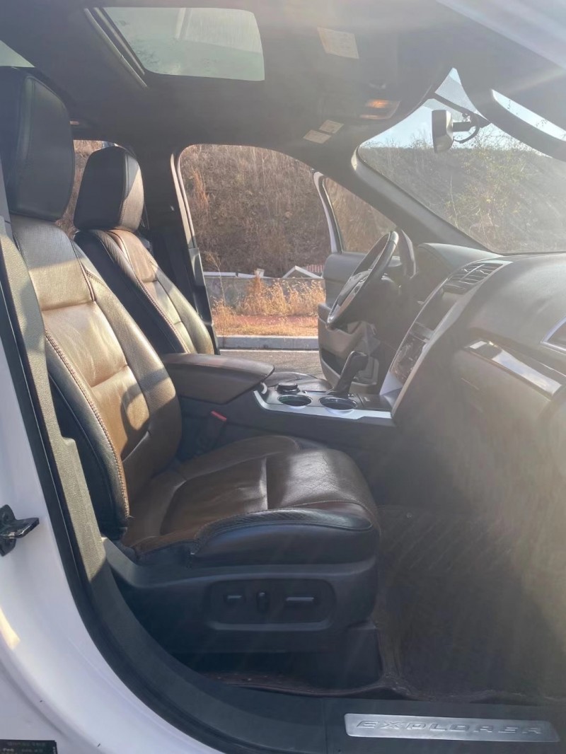 烟台13年福特探险者8