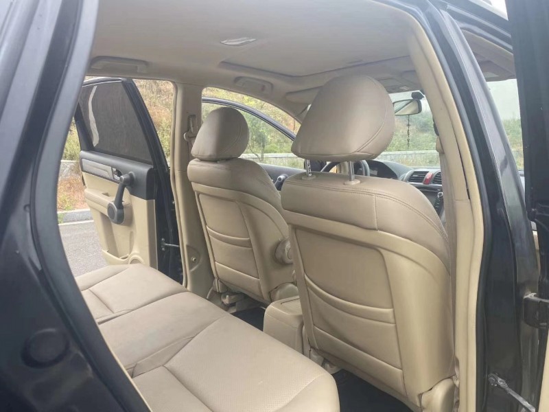 烟台11年本田CRV4