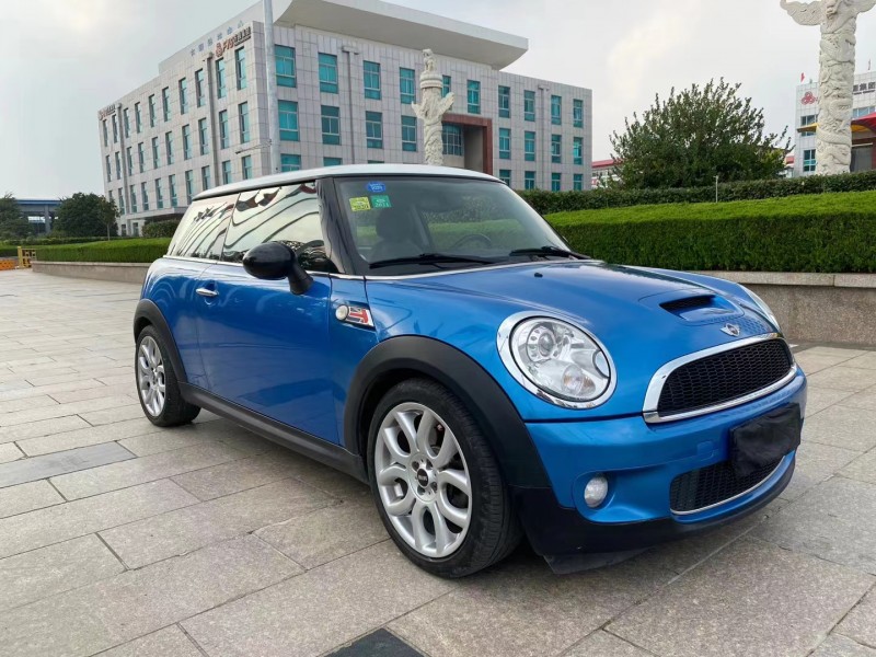 煙臺12年寶馬MINI8