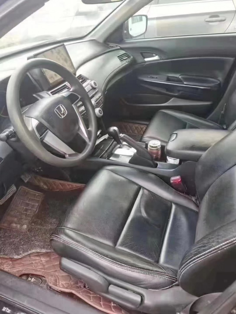 枣庄13年本田雅阁5