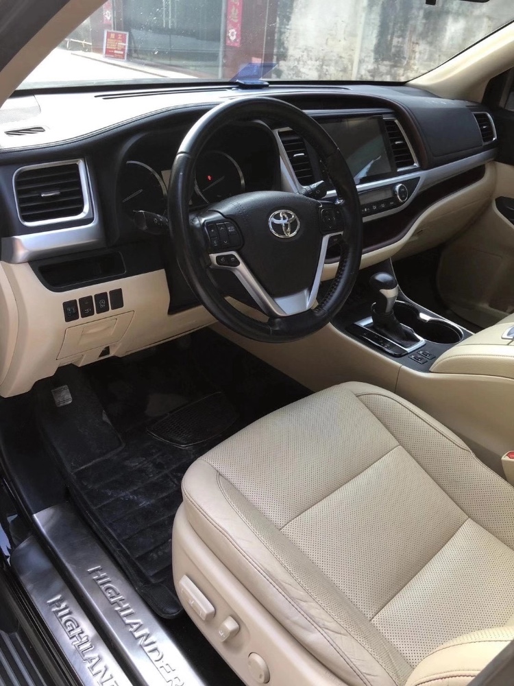 江门16年丰田汉兰达3