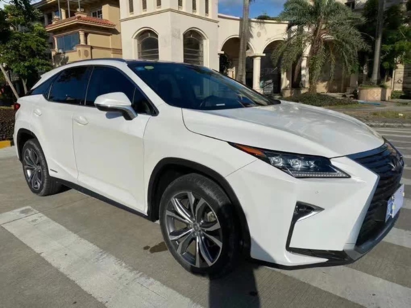 中山17年雷克萨斯RX7