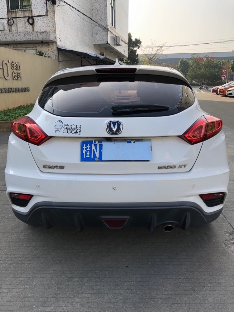 中山17年长安汽车逸动2