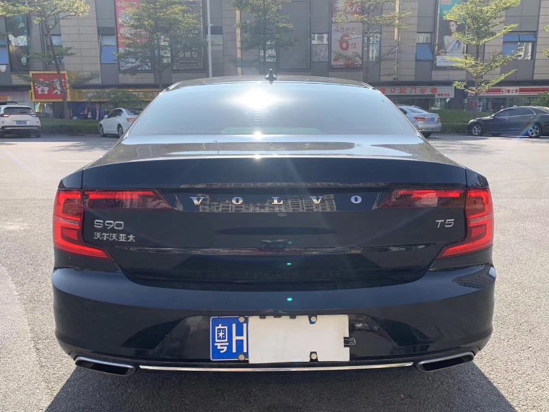 广州18年沃尔沃S906