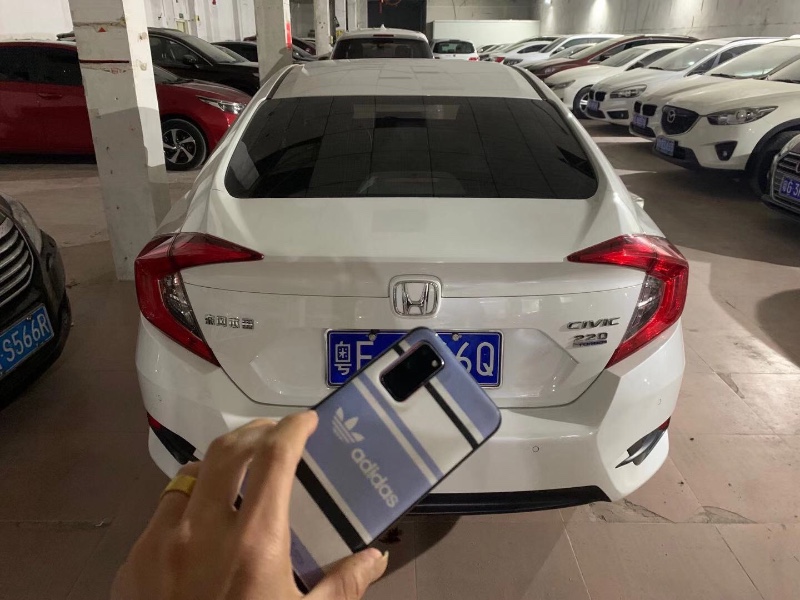 广州18年本田思域6