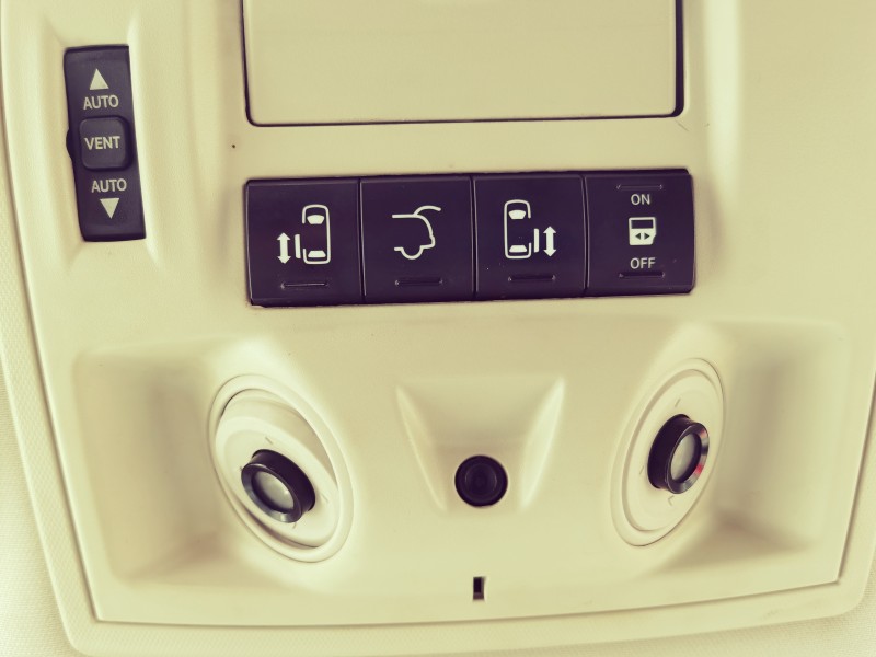 成都14年克莱斯勒大捷龙4