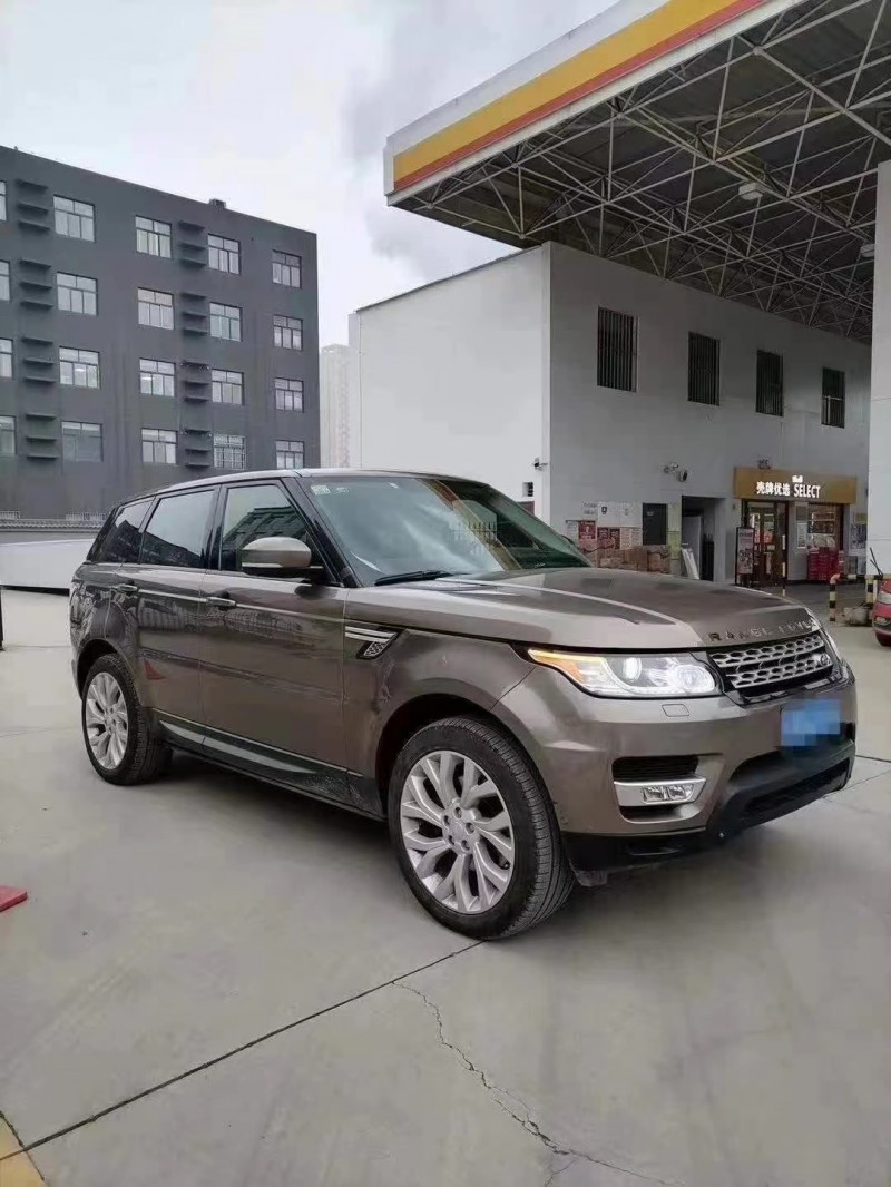 济宁14年路虎揽胜运动2