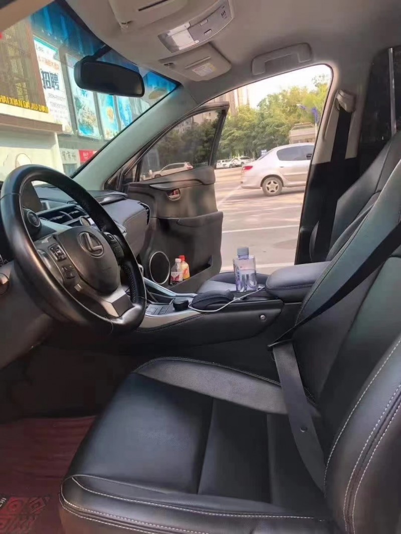 潍坊17年雷克萨斯NX2