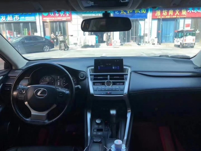潍坊17年雷克萨斯NX1