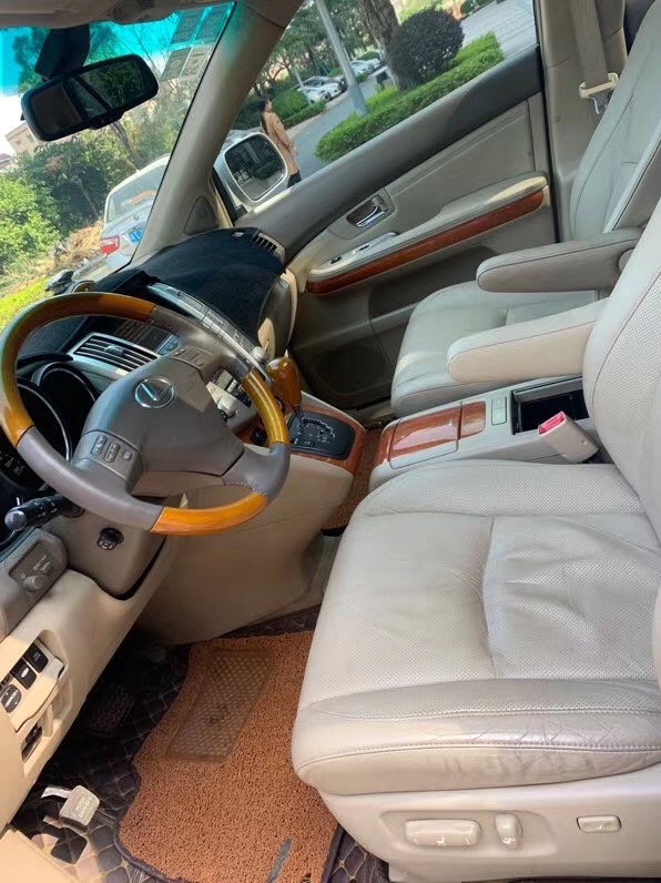 中山08年雷克萨斯RX3