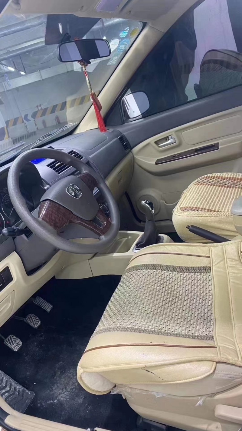 成都17年北汽威旺S506